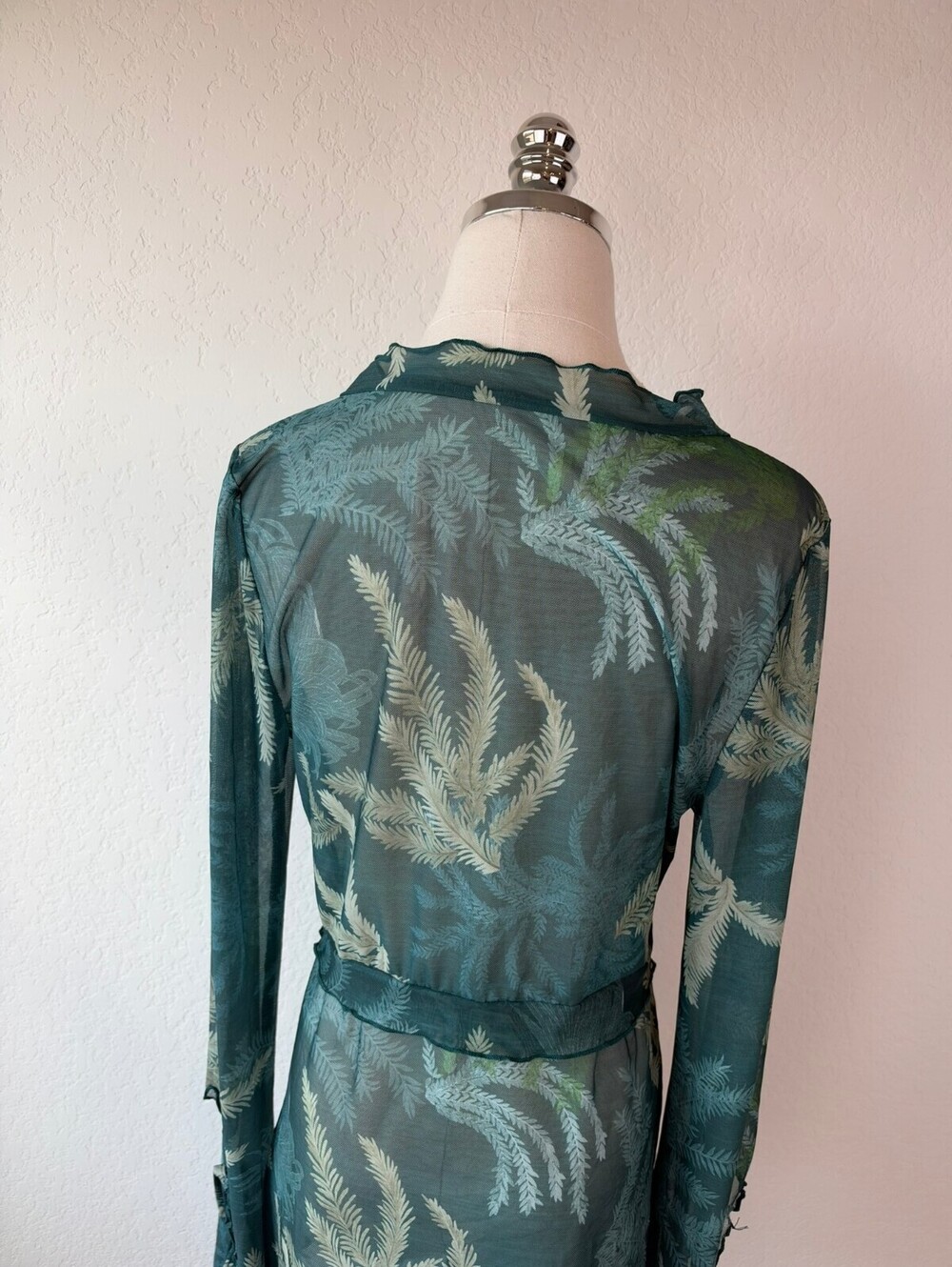 SHEIN Sheer Mesh Floral Tie Top Long Sleeve Green Whimsigoth Fairy size Medium - Picture 9 of 10